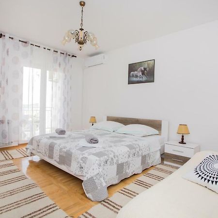 Apartmani Branko Lemac Brodarica (Sibenik-Knin) Exterior foto